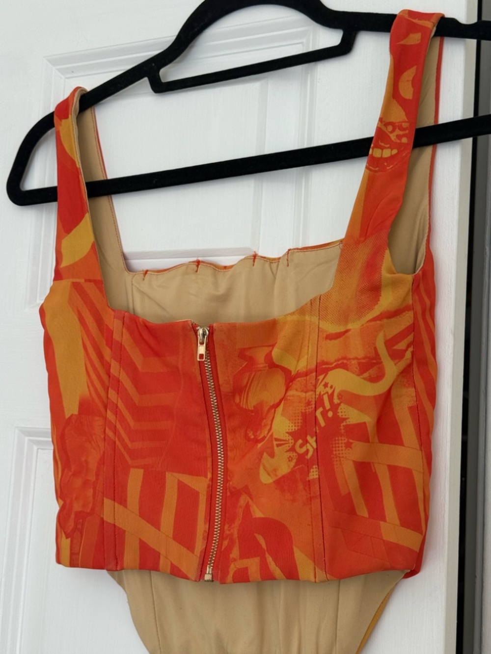 Patterned Corset Tank by Edikted - Picture 3 of 4